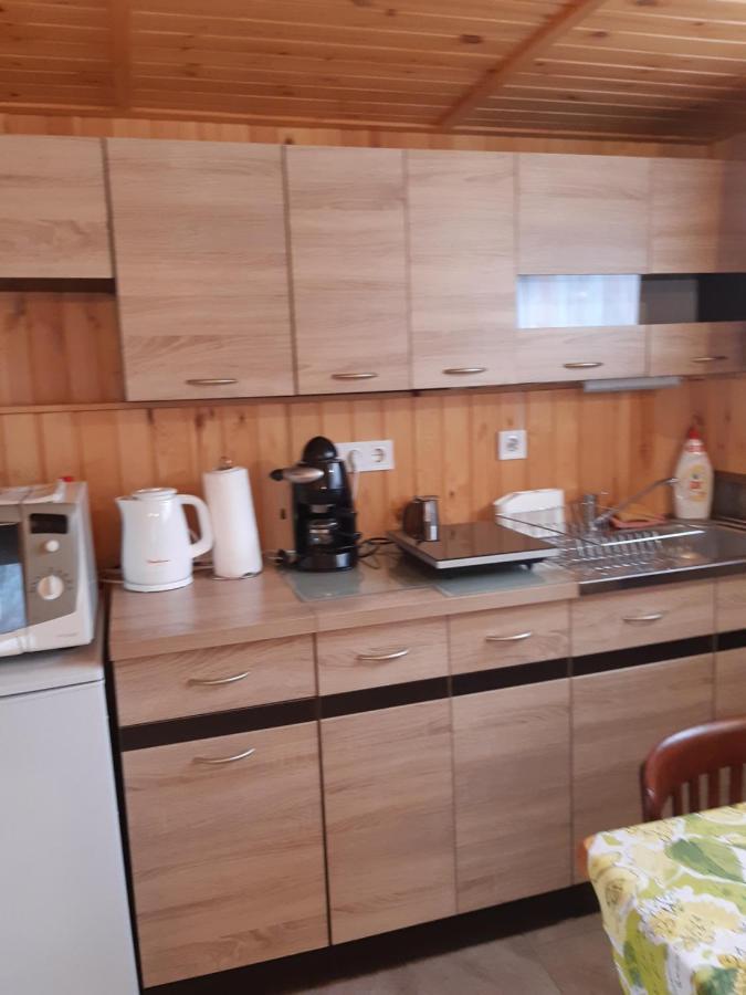 Matyas Apartman Tard Extérieur photo