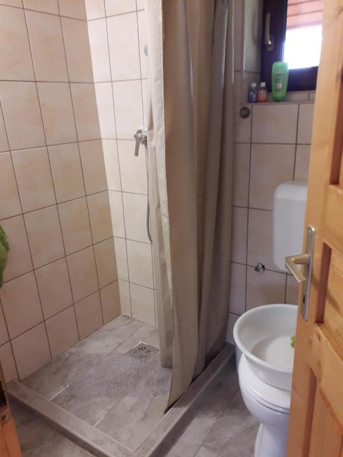 Matyas Apartman Tard Extérieur photo
